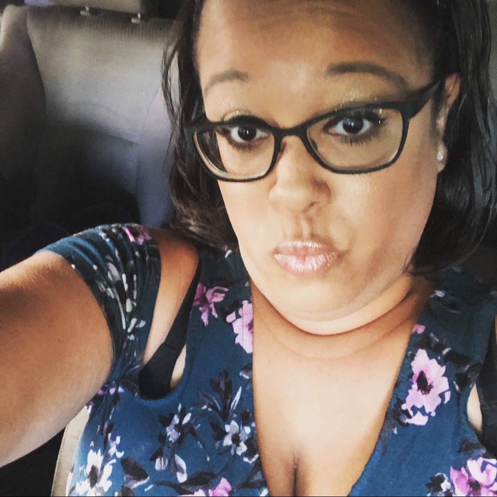 Meet your Posher, Ashley